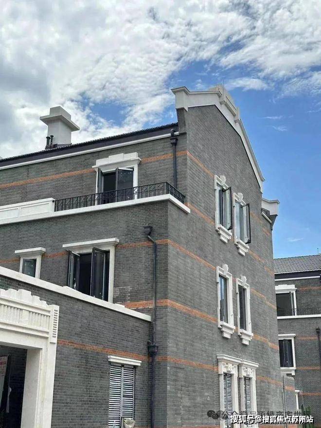 -2025楼盘测评-​售楼处欢迎您_最新房价户型qy千亿国际露香园售楼处电话-​露香园-首页网站(图1)